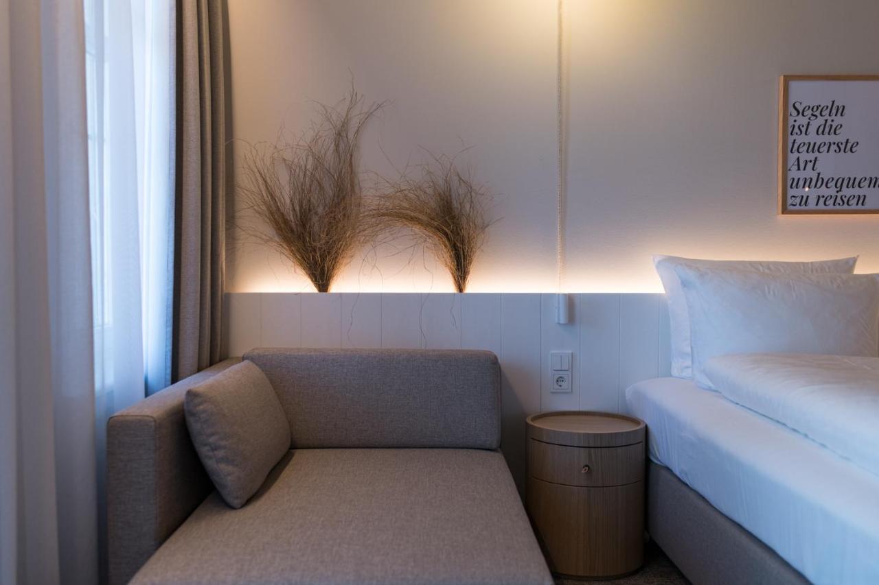 Hafenhotel Zu Путбус Екстериор снимка