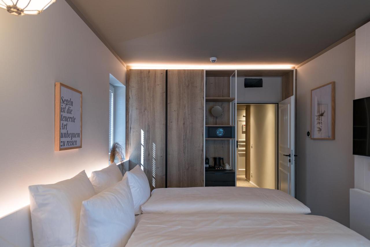 Hafenhotel Zu Путбус Екстериор снимка