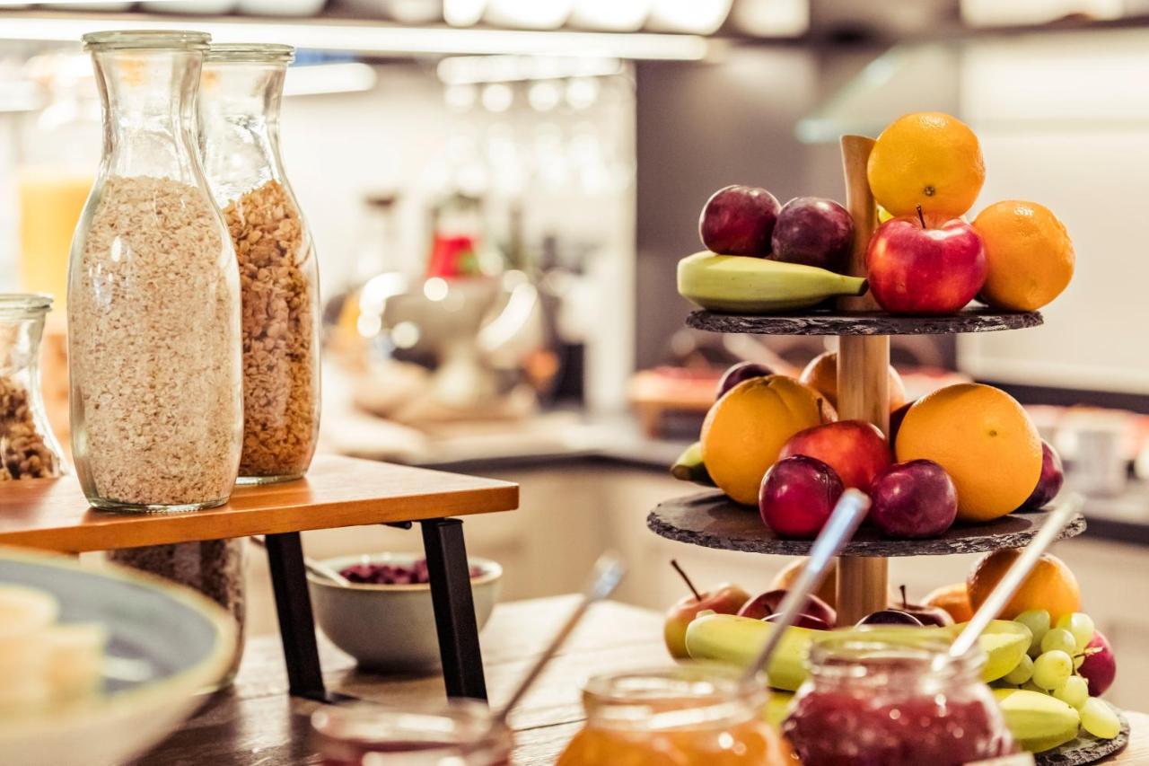Hafenhotel Zu Путбус Екстериор снимка