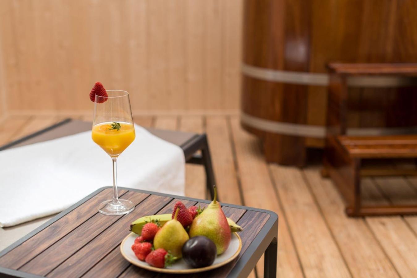 Hafenhotel Zu Путбус Екстериор снимка
